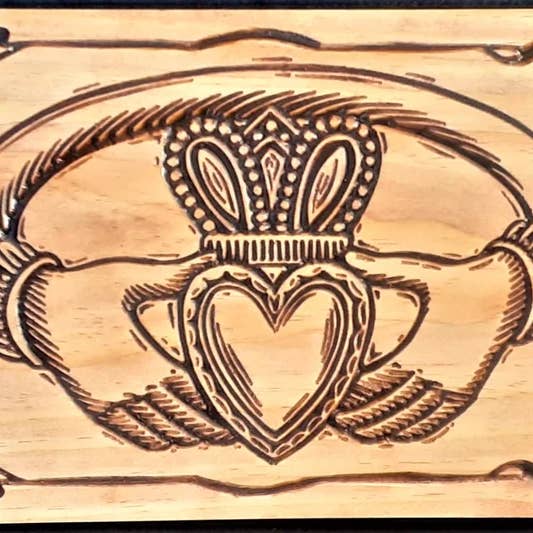 CLADDAGH por atacado de Cross Woodcraft