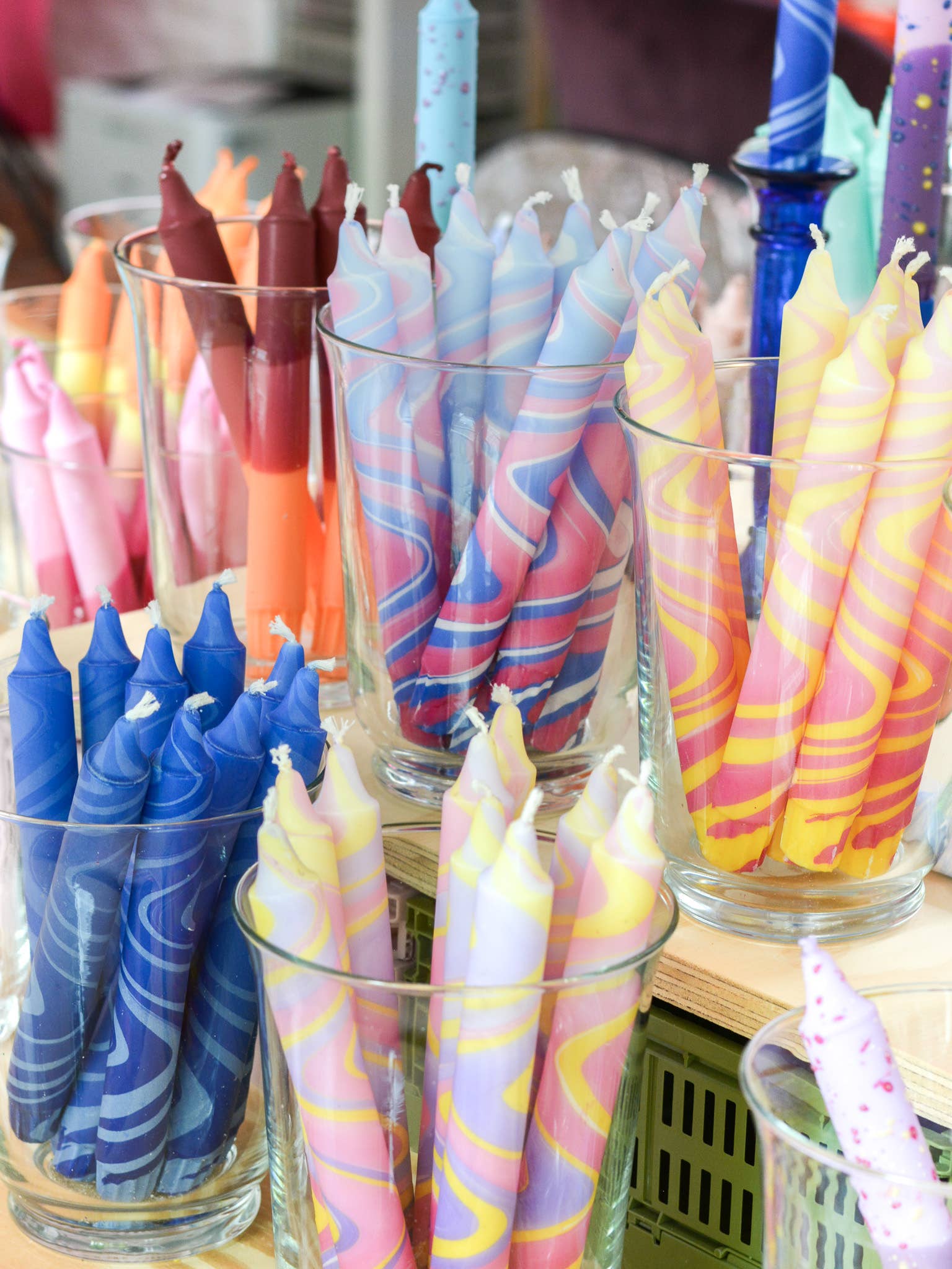 Nordtrice - Wholesale Tapered Candle/Candlestick - Summer Marble Candles - Pink / Red 5