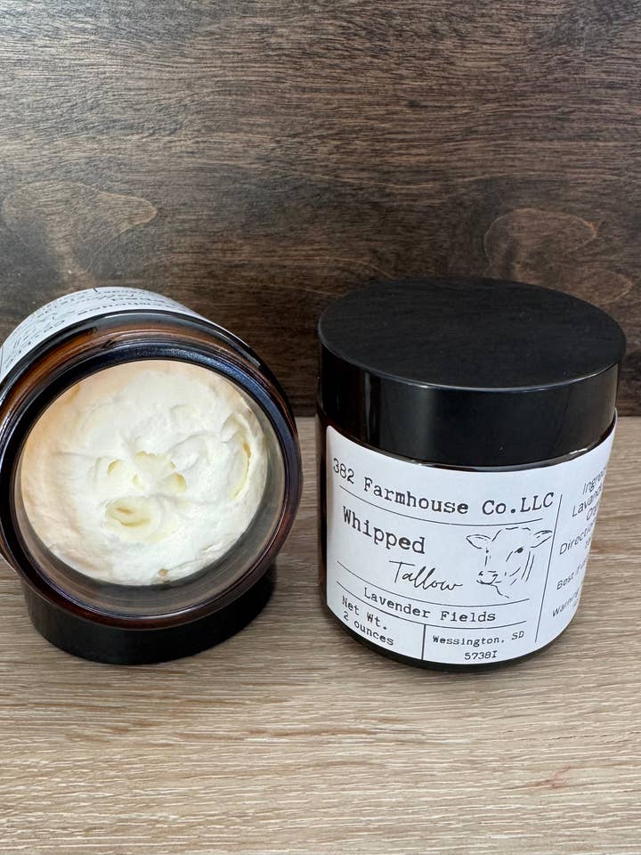 Champs de Lavande Suif Fouetté pour la vente par 382 Farmhouse Co LLC