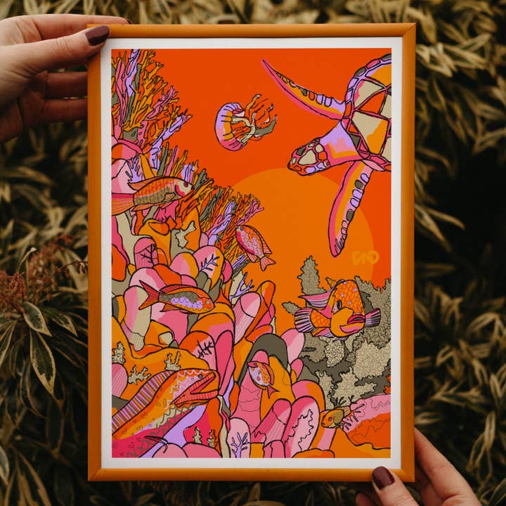 Under havet kunsttryk, lys vægkunst for engroshandel hos Freya Niamh