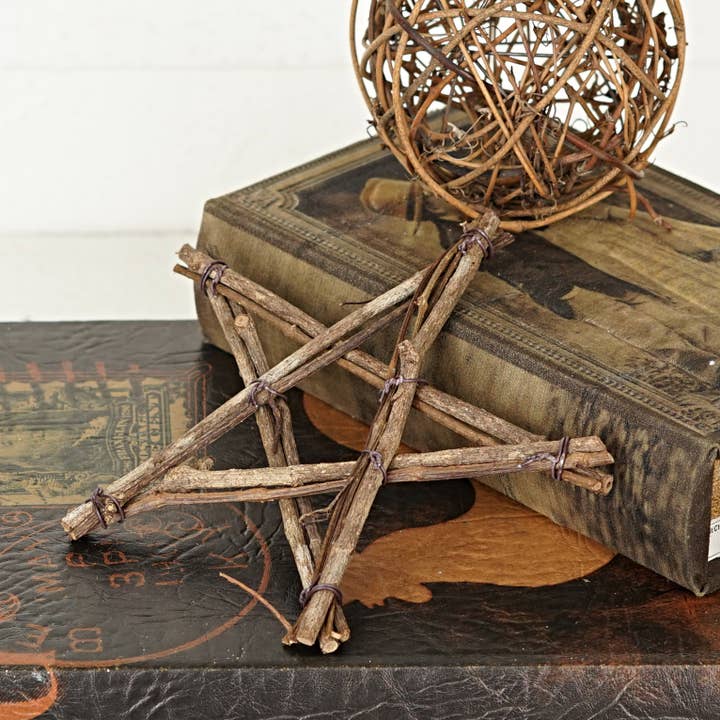 Holiday Depot Inc. - Wholesale Wall Accent - M10106- 6in Rattan Twig Vine Star-1