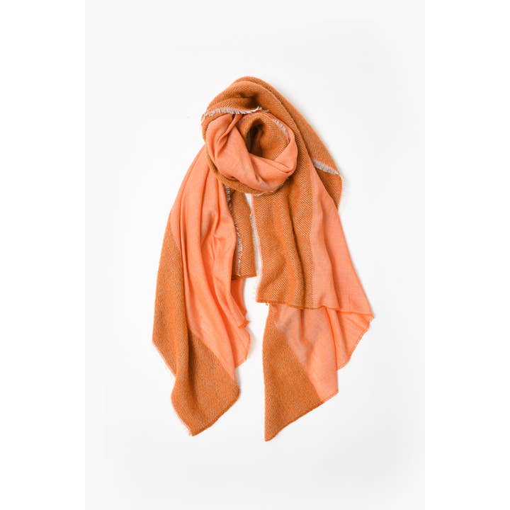 Abstract - Wholesale Scarf - Women's - Wool blend scarf with bouclé details8