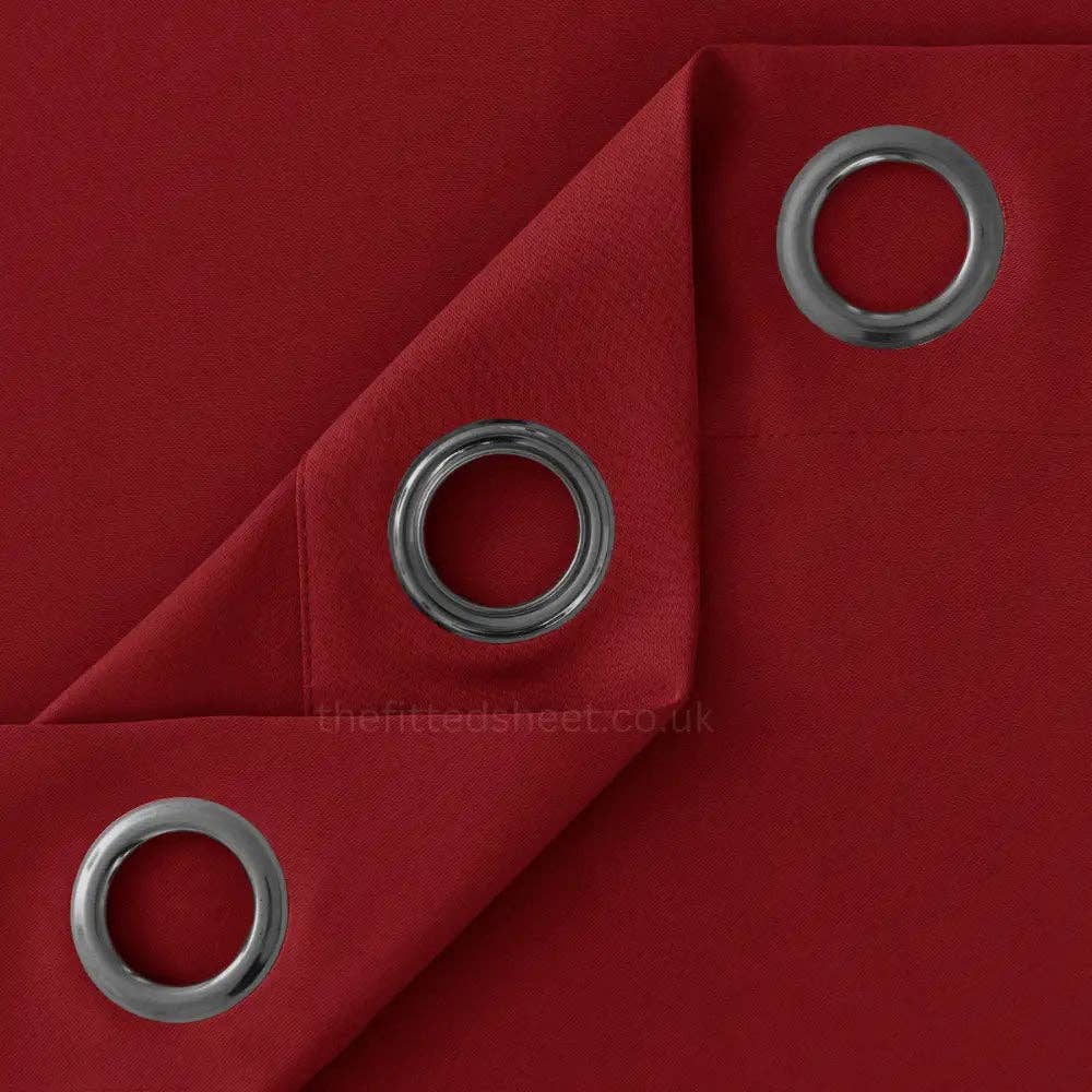 The Fitted Sheets – wholesale Curtain – Red Blackout Thermal Curtains – Eyelet Top, 2 Panels4