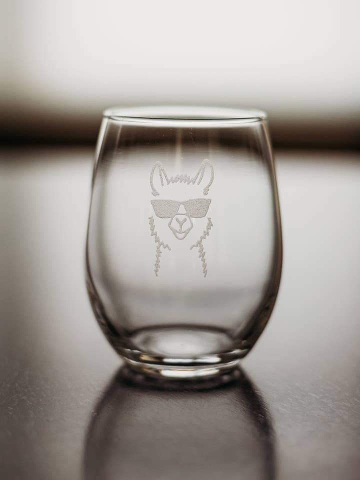 Etched Wine Glass, 12 oz stemless Wine Glass for wholesale by Lester Lou’s Designs