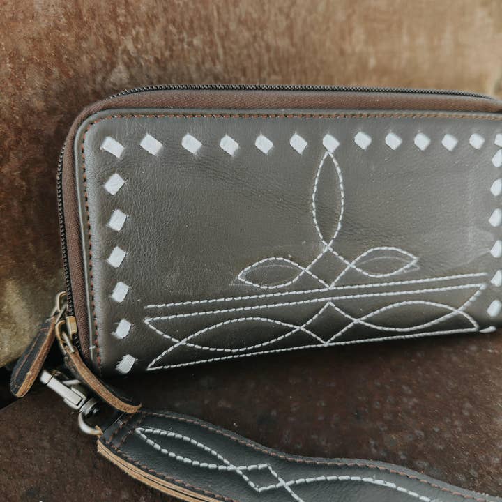 Texas Western Cowhide Bags and More - Wholesale Wallet - Women's - Boot Stitch Leather Wallet Wristlet4