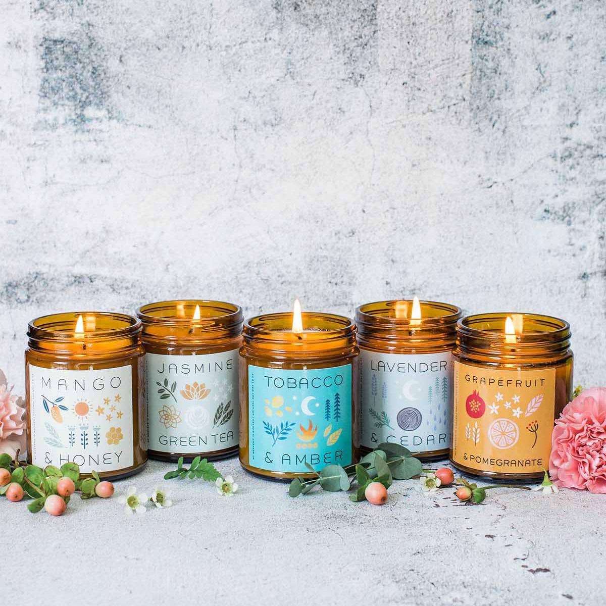 My Weekend is Booked - Vendita all'ingrosso Candela in vasetto - Candela di soia al tabacco e ambra - Vaso d'ambra4