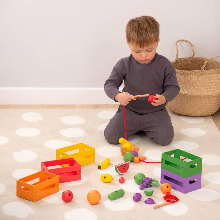 Commotion (Europe) BV - Wholesale Wood Toy - Kids - Wooden Sorting Fruit & Vegetable Crates - Pk281