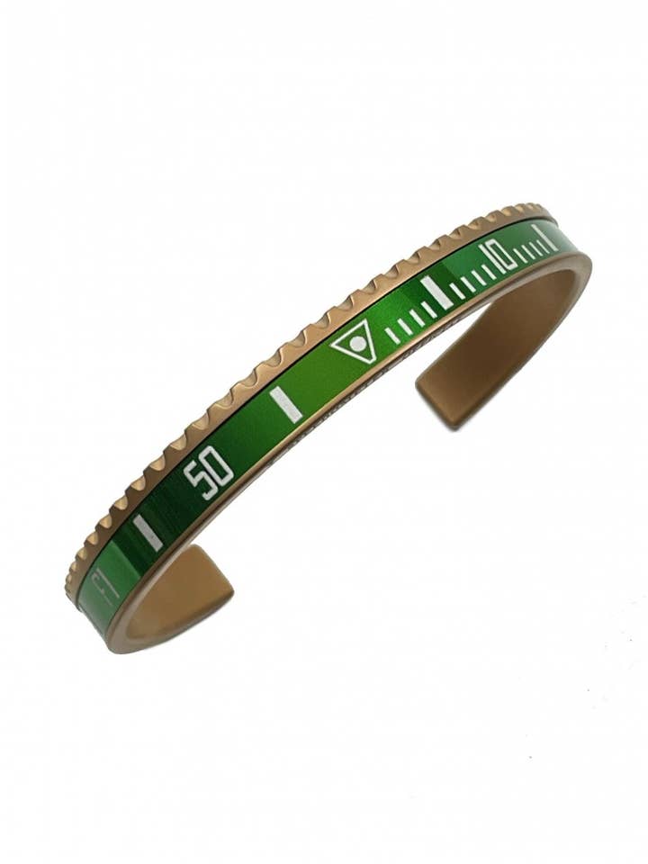 PVD BRONZE COLOR COLOR GREEN WITH LASERED NUMBERS for wholesale by Speedometer Official