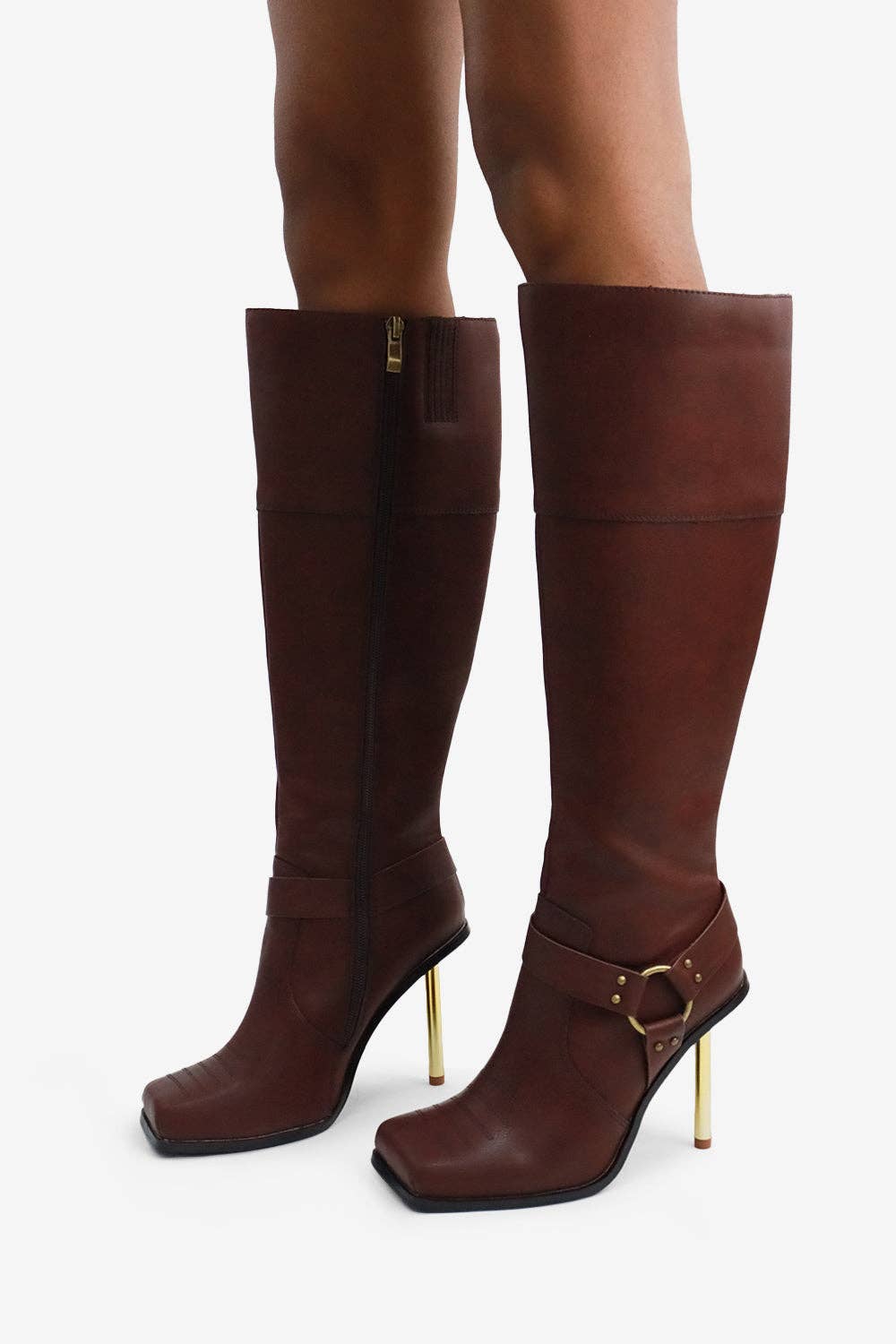 Lemonade Shoes – Engroshandel Støvler - Dame – ELLERY - Slanke Stiletto Knæhøje Støvler med Metalliske Accenter5