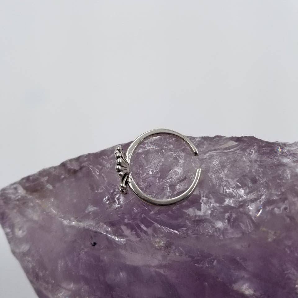 magnolia jewelry – wholesale Cocktail/Statement Ring – Vintage Daisy justerbar ring1