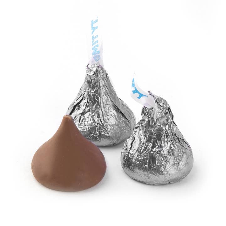 I Got Your Candy - Wholesale Chocolate - Hershey's Kisses Silver Bulk - 4.17lb1