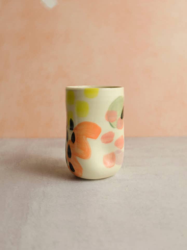 Gobelet à motif abstrait fait main en céramique de 16 oz pour la vente par Carp Creative Co