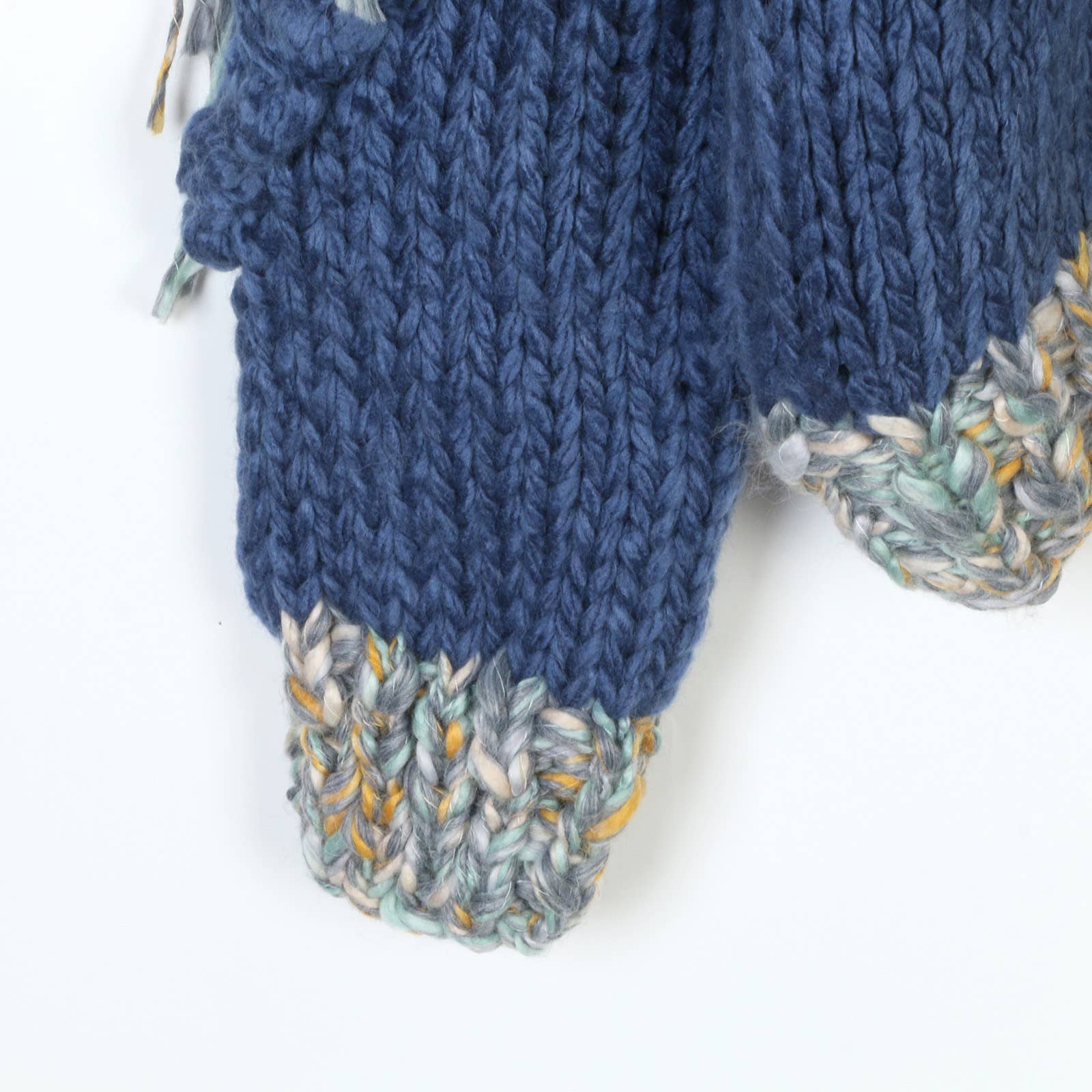 Productseeker - Wholesale Jacket - Women's - JK256 Colorblock Hand-Knitted Floral Tassel Cardigan Sweater6