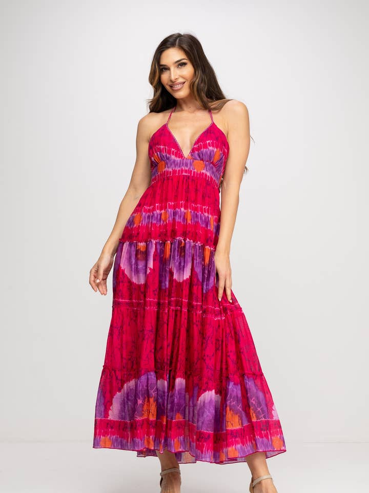 Lange tie-dye jurk met halternek en open rug IC9335V voor wholesale door Peace & Love (CALAO IMPORT EXPORT S.L.)