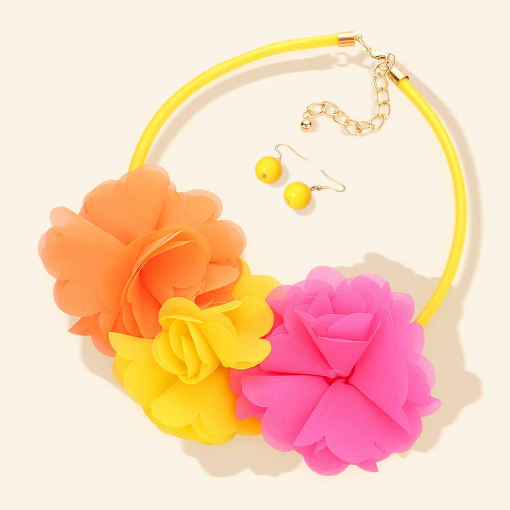 Sensibling Corp. – wholesale Smycken – Halsband med blomma av tredubbel nätväv2