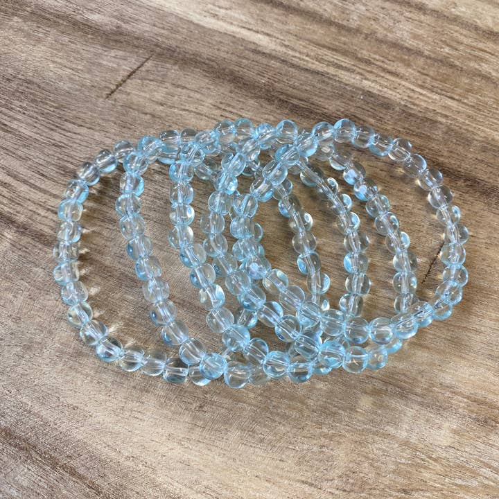 Light Teal - Ensemble de 5 bracelets extensibles pour la vente par Kate Simpson Designs