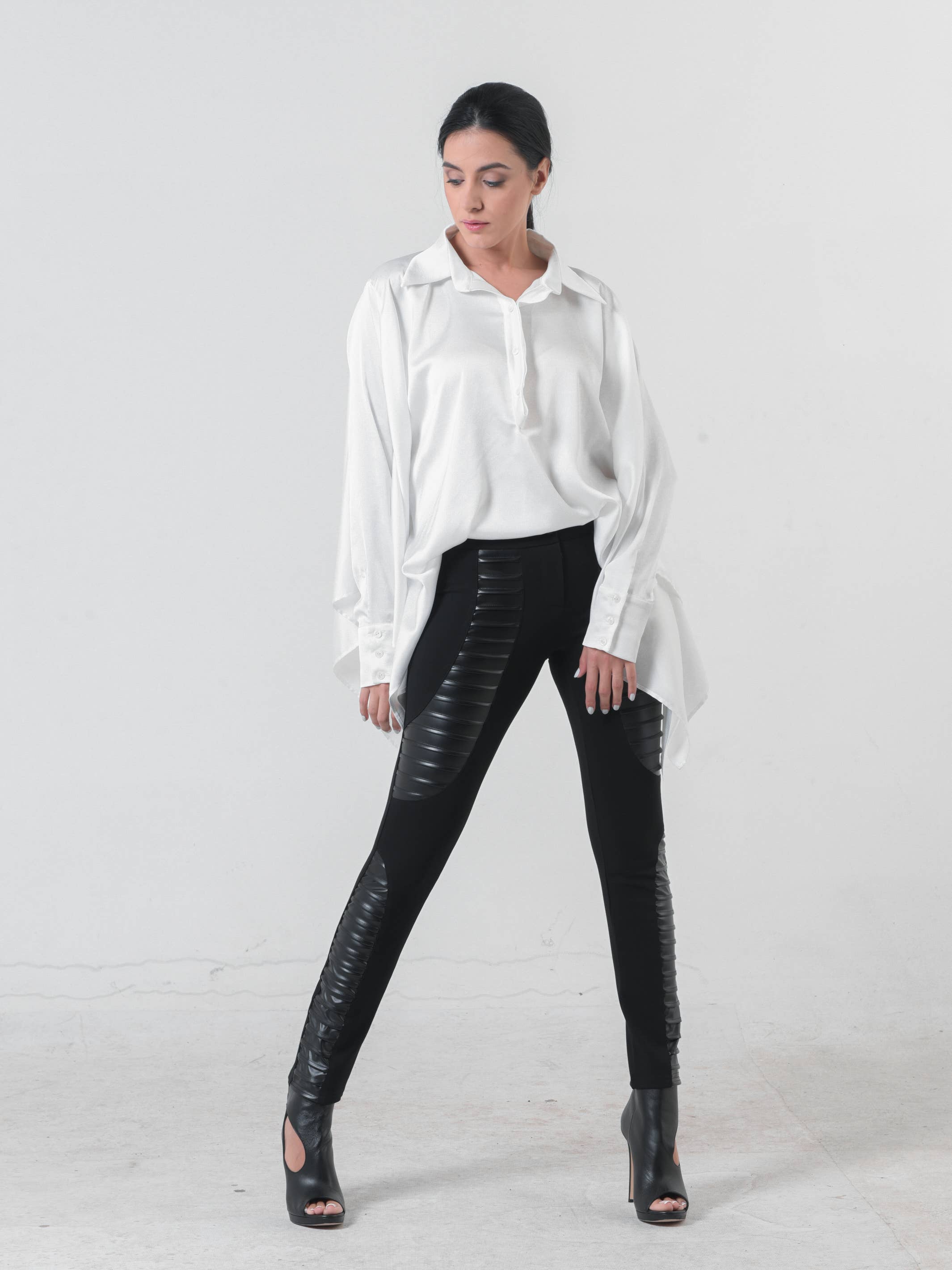 Metamorphoza - Wholesale Pants - Women's - Extravagant Pants with Leather1