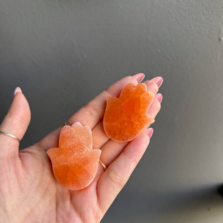 Sapphire & Sage - Wholesale Spiritual Stone/Crystal - Peach Selenite Hamsa – 1.5-Inch Crystal for Protection1