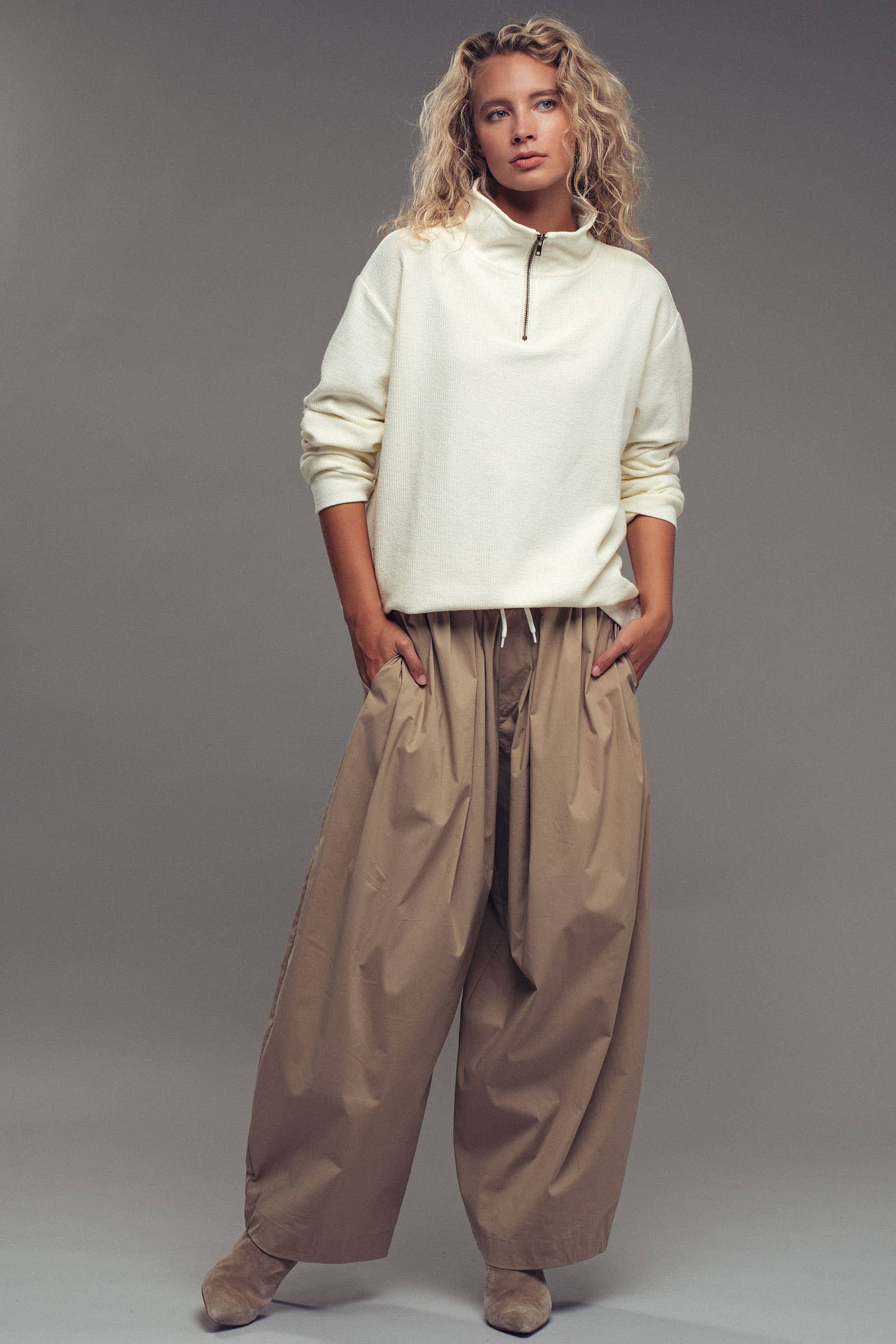 Urban Daizy - Wholesale Sweatshirt - Women's - Vintage Washed Quarter Zip Ribbed Sweatshirt13