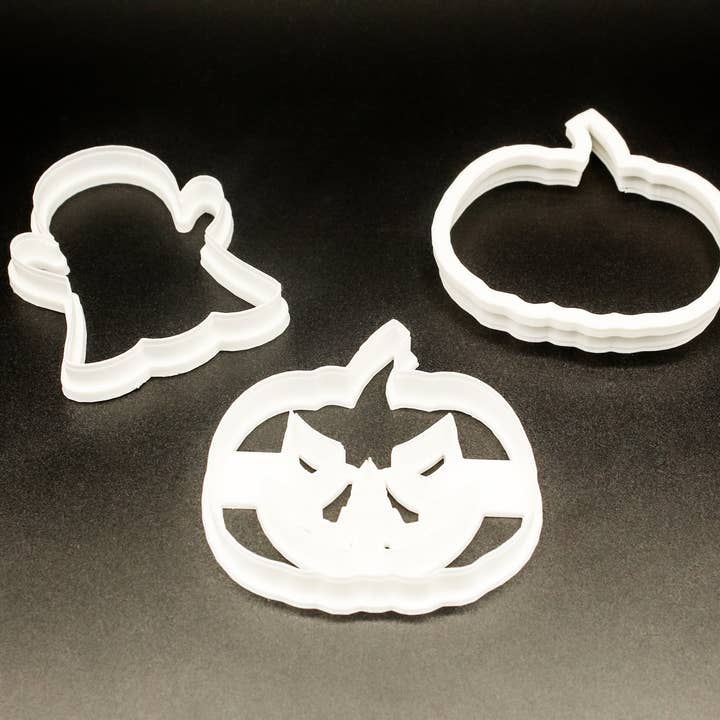 Halloween Cookie Cutter 3D – Spooky Halloween Shape Cutter for Baking for wholesale by Clever Contraptions