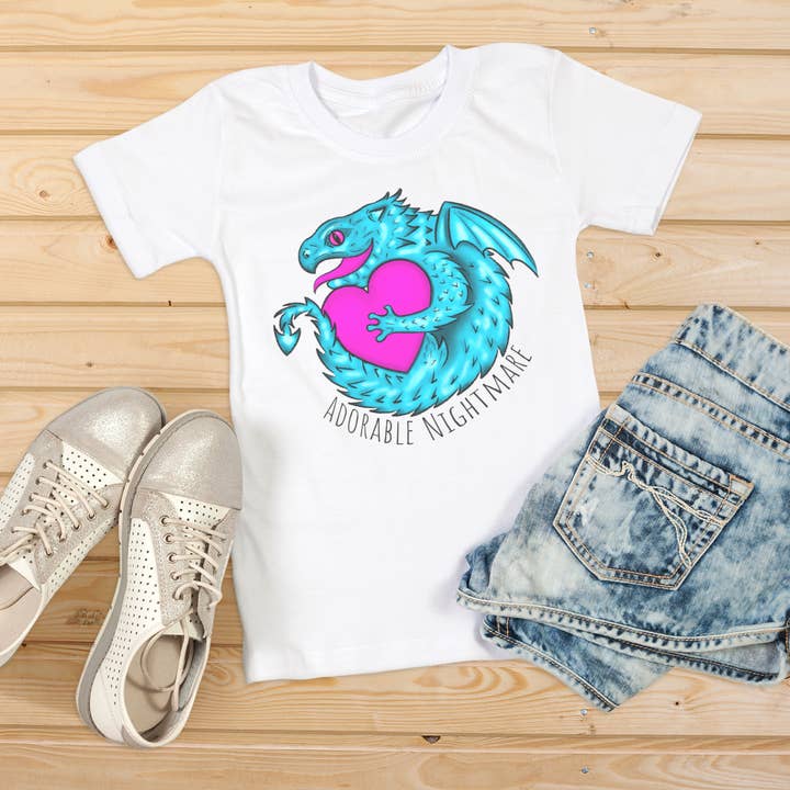 Hannah Kate Makes – wholesale T-shirt (graphic) – unisex – Baby Dragon & Heart T-shirt - White - 100% Cotton