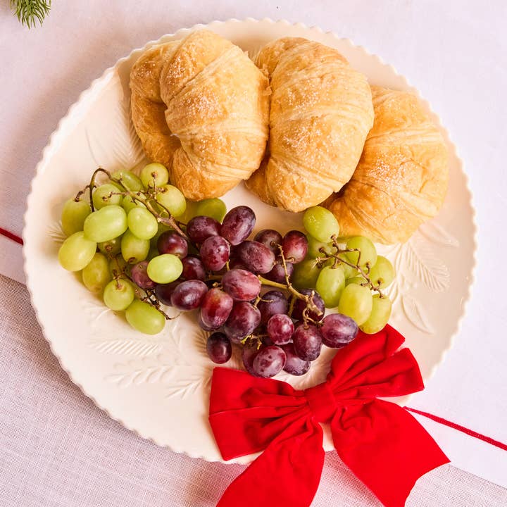 Mary Square - Wholesale Platter - Platter Embossed Wreath0