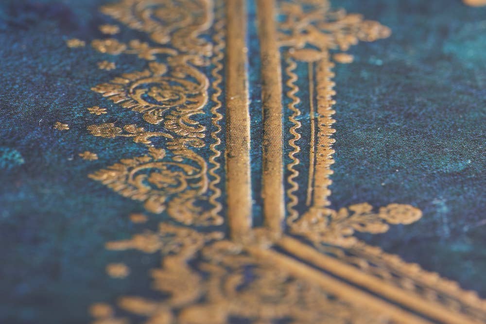 Chronicle Books - Wholesale Journal/Diary - Paperblanks Astra Midi Unlined Softcover2