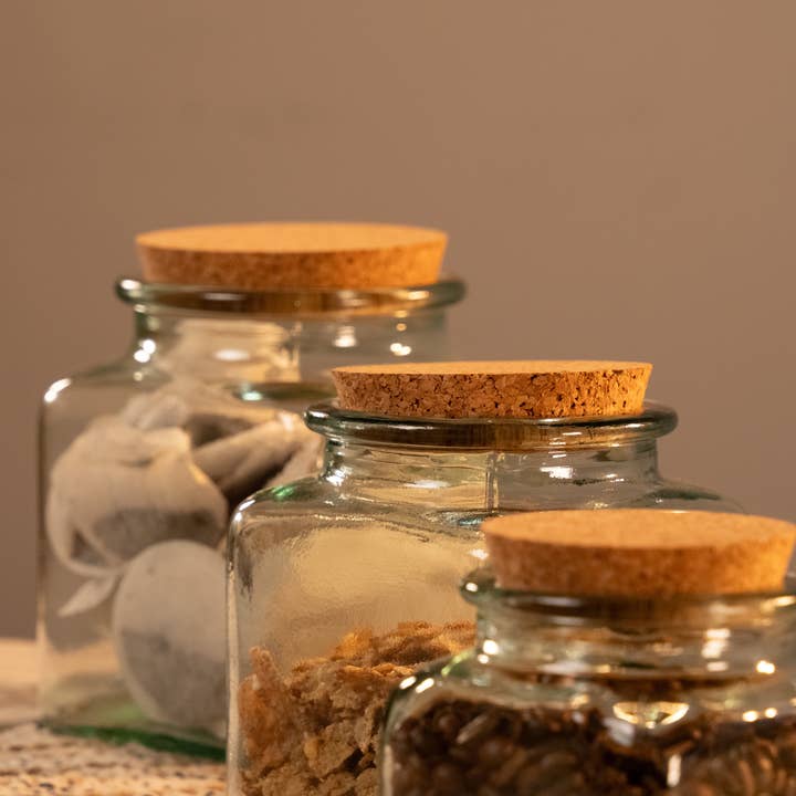 Jarapa - Wholesale Jar - Recycled Glass Square Storage Jars with a Cork Lid6