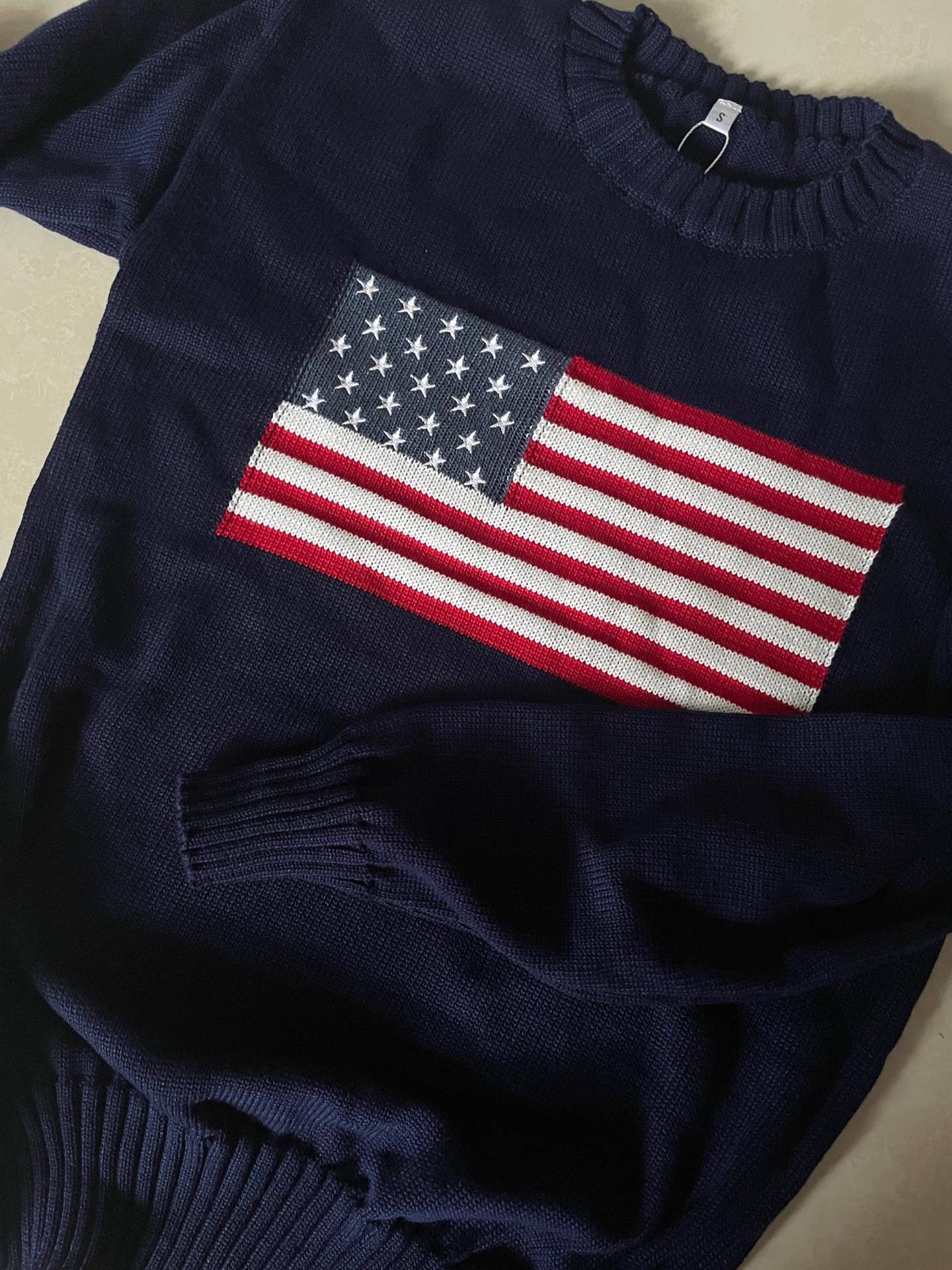 HIDDENBRAND - Wholesale Knit Sweater - Women's - Jacquard knit American flag sweater3