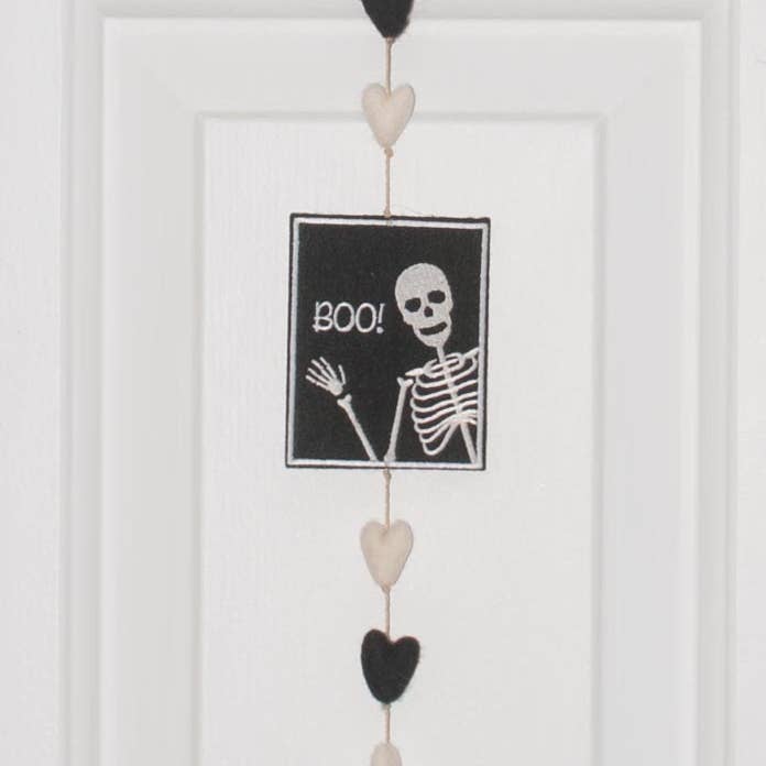 Boo Heart String for wholesale by bandana love