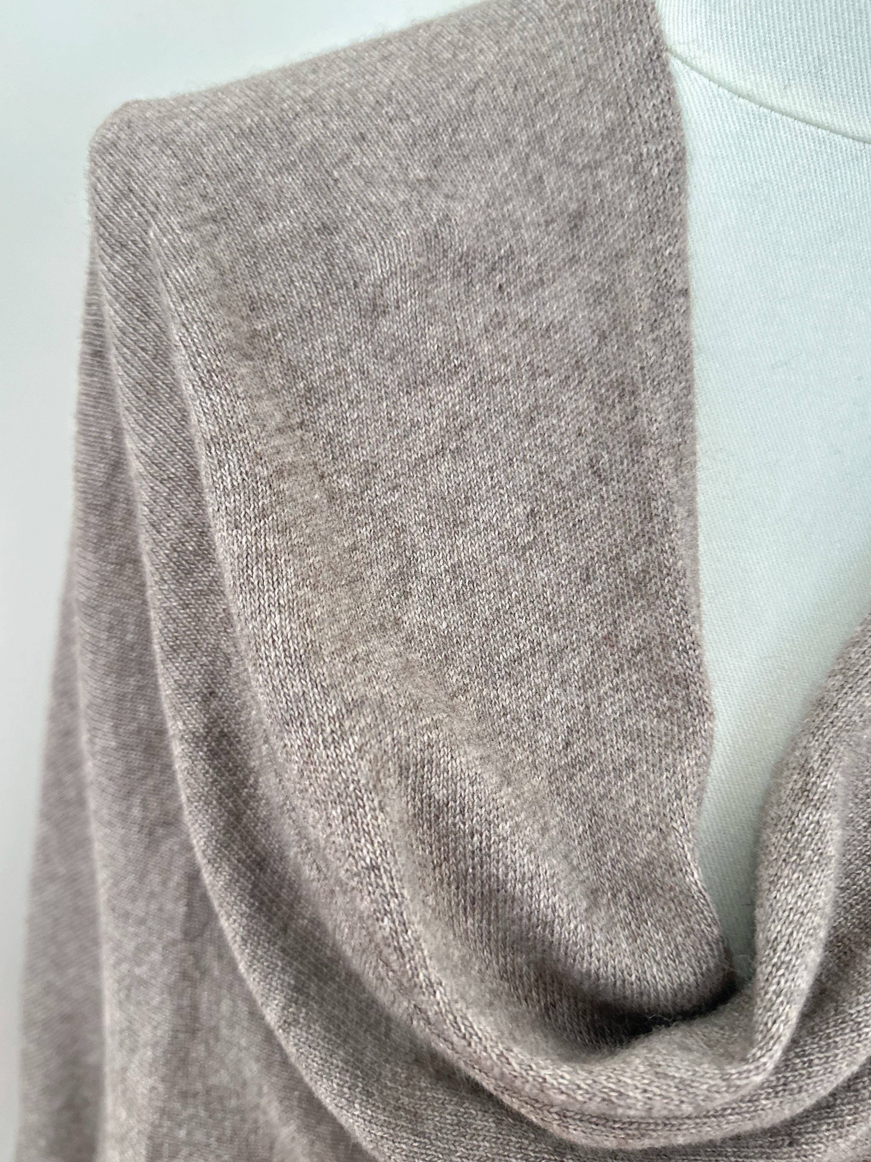 Orice - Wholesale Poncho - Women's - Knit poncho cape O/S fall/christmas - Orice2