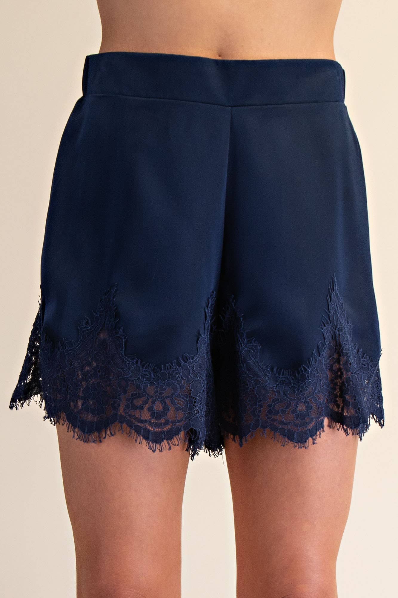 Glam - Wholesale Shorts - Women's - Satin Short With Lace Trim Detail Short2