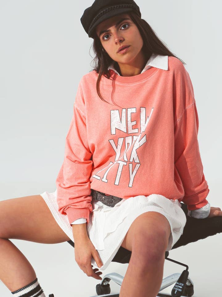Sweat com texto de Nova Iorque em Coral por atacado de Q2—All Orders:Free Duties for the US,UK,and Canada