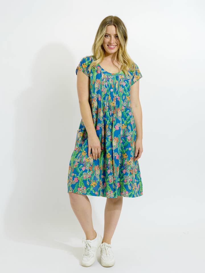 Vestido Marcoola em Cacto Azul por atacado de Mozaic by Euro Dreaming