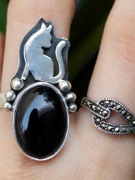 Black Onyx Cat Ring, AR-6861 for wholesale by Ambra Jewels