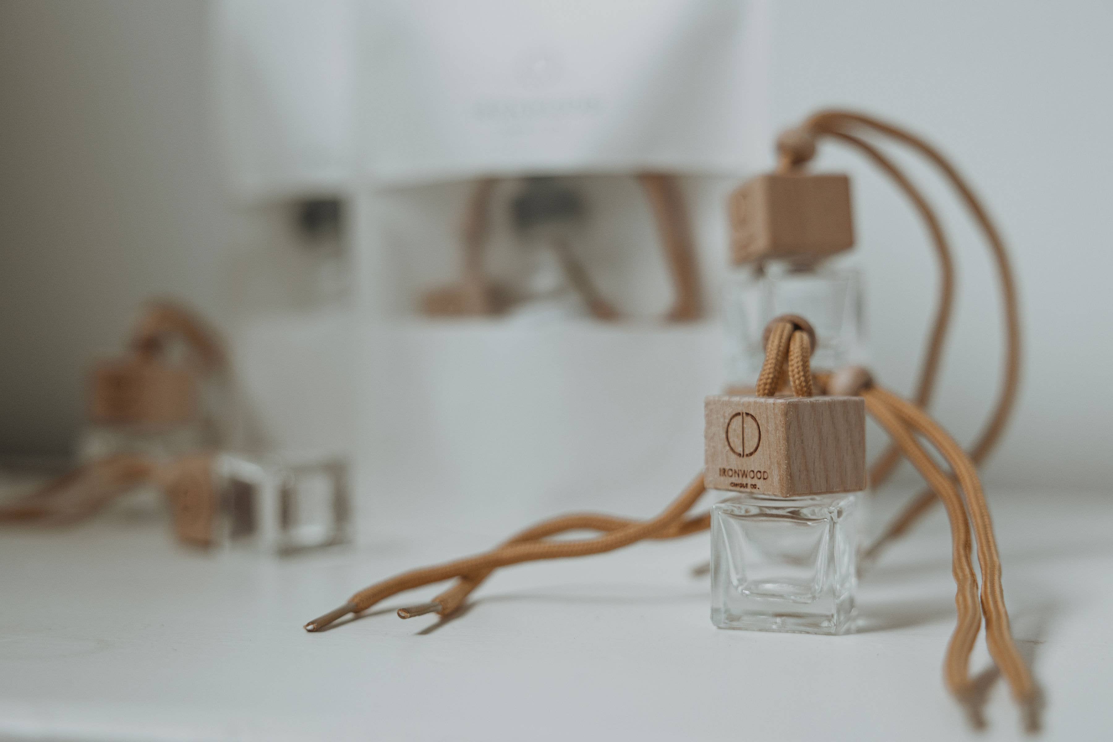 Ironwood Candle Co. - Wholesale Car Freshener - Unisex - CAR DIFFUSER + REFILL18