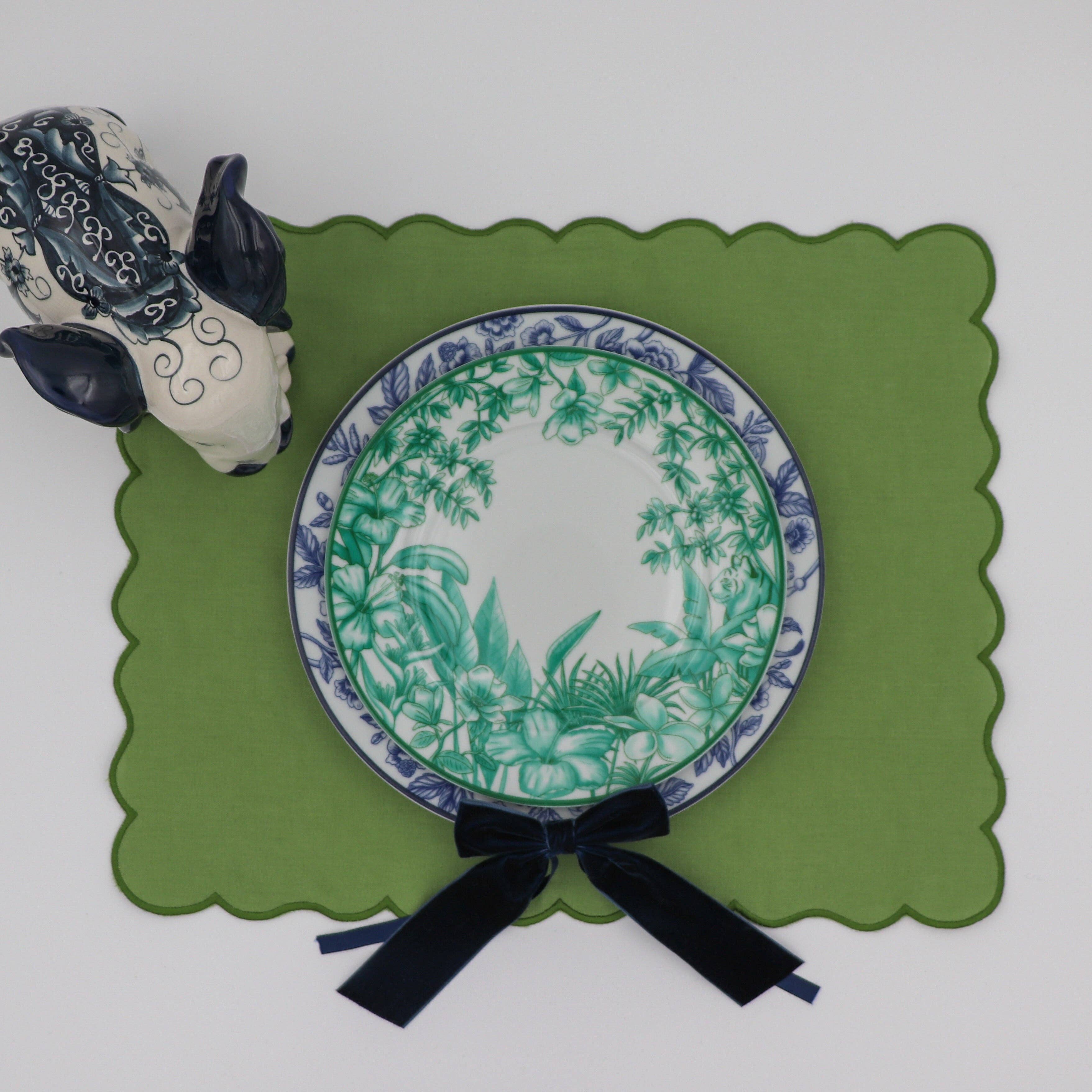 Ro’Table NYC - Wholesale Dinner Plate - Monsoon Verdant Dinner Plate - Set of 4 (+1 Bonus Plate)7