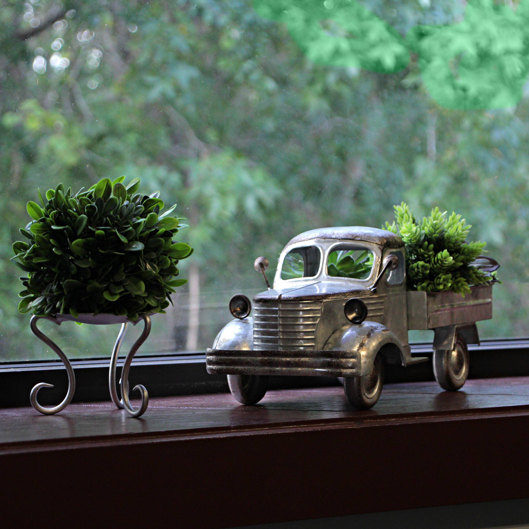 Zeckos - Wholesale Planter Box - Distressed Galvanized Silver Vintage Truck Metal Planter7