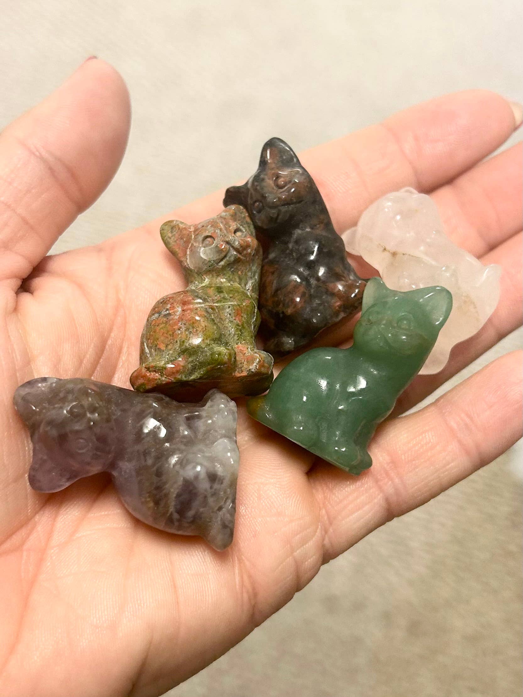 Atomic Alchemy - Wholesale Spiritual Stone/Crystal - Sitting Kitty Cat Mini Carving Crystal Gemstone5