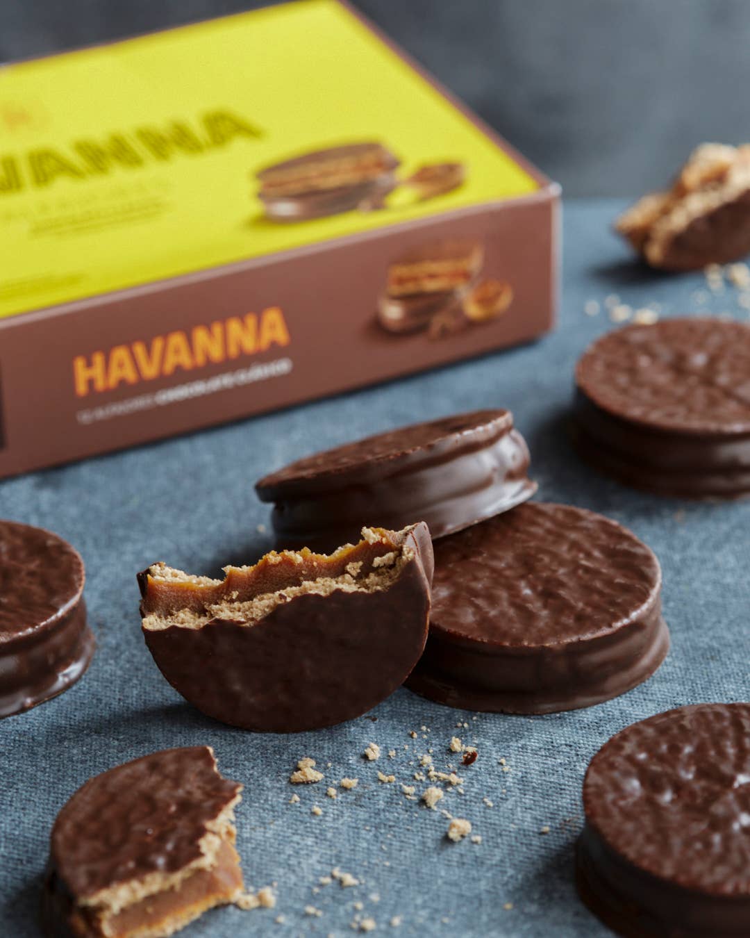 Premium Brand - Wholesale Cookie - Havanna | Chocolate Alfajores | 12 units | 660 grams3