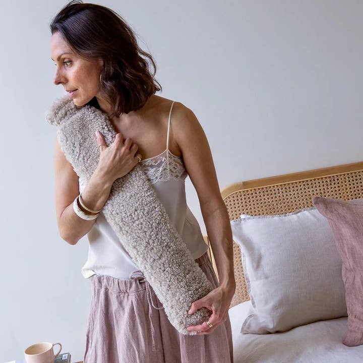 The Small Home - Wholesale Warm/koud kompres - Schapenvacht Extra Lange Warmwaterkruik – Natuurlijke Havermout0