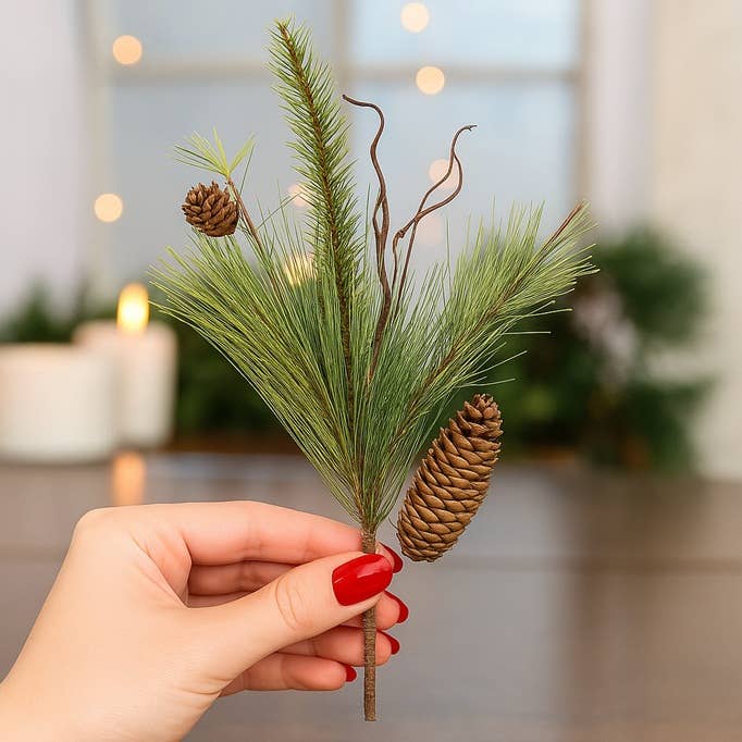 Factory Direct Craft - Venta al por mayor Decoración navideña - Tallo de pino artificial de 38 cm con piñas y follaje invernal.1