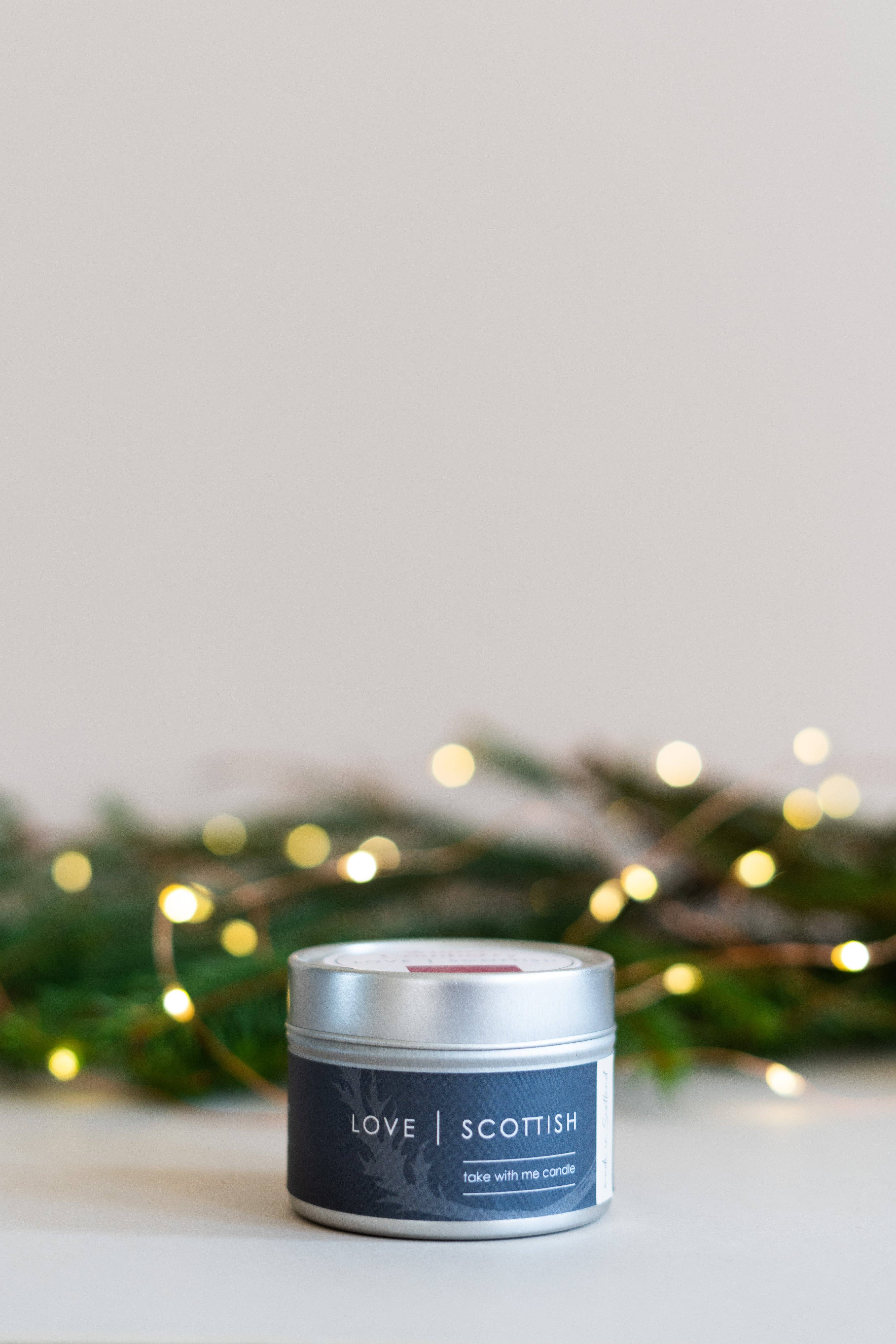 Love Scottish - Wholesale Travel Candles - Winter Cranberry Soy Wax Scented Candle Tin2