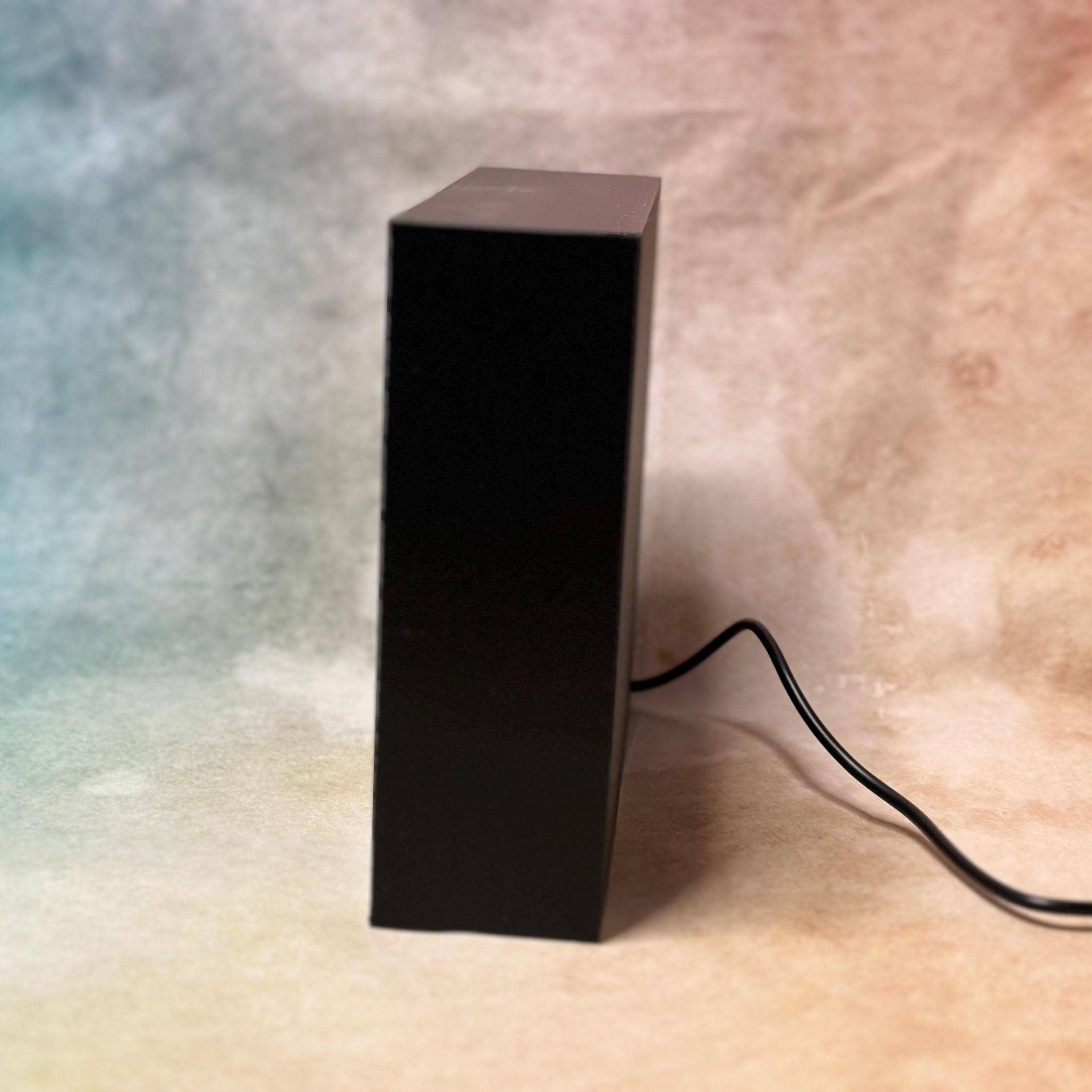 <3 Studio - Wholesale Accent/Desk Lamp - Customizable LED K-Pop Seventeen Light Carat8