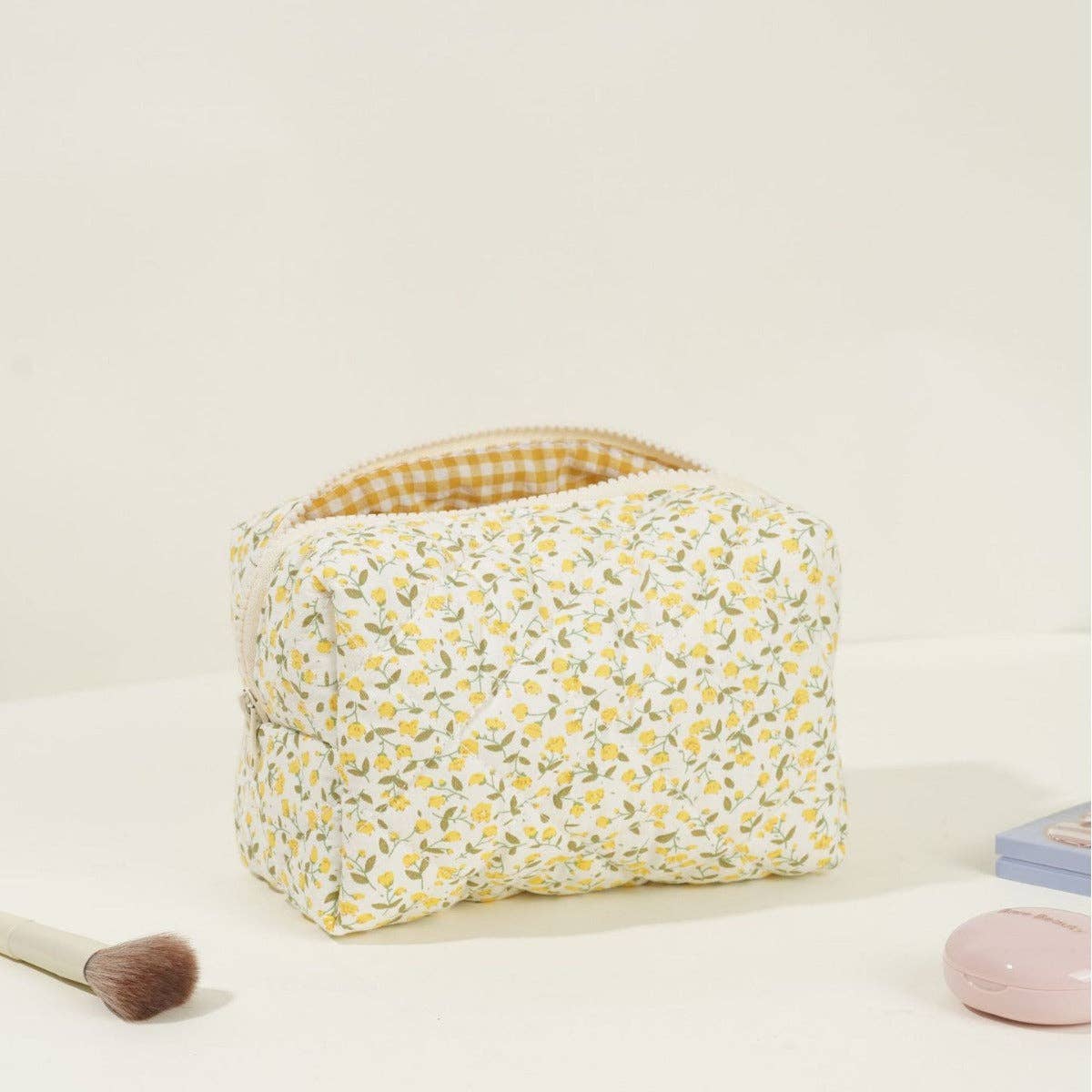 Dipped Shop - Venta al por mayor Bolsa para maquillaje - Bolso de Maquillaje de Gran Capacidad Acolchado Floral de Algodón DPB01152