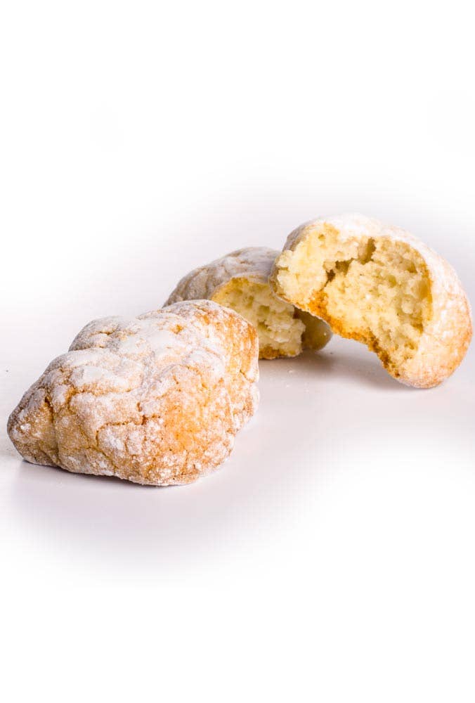 Bronte Dolci - Wholesale Cookie - Almond sweets in a transparent 150-gram cube1