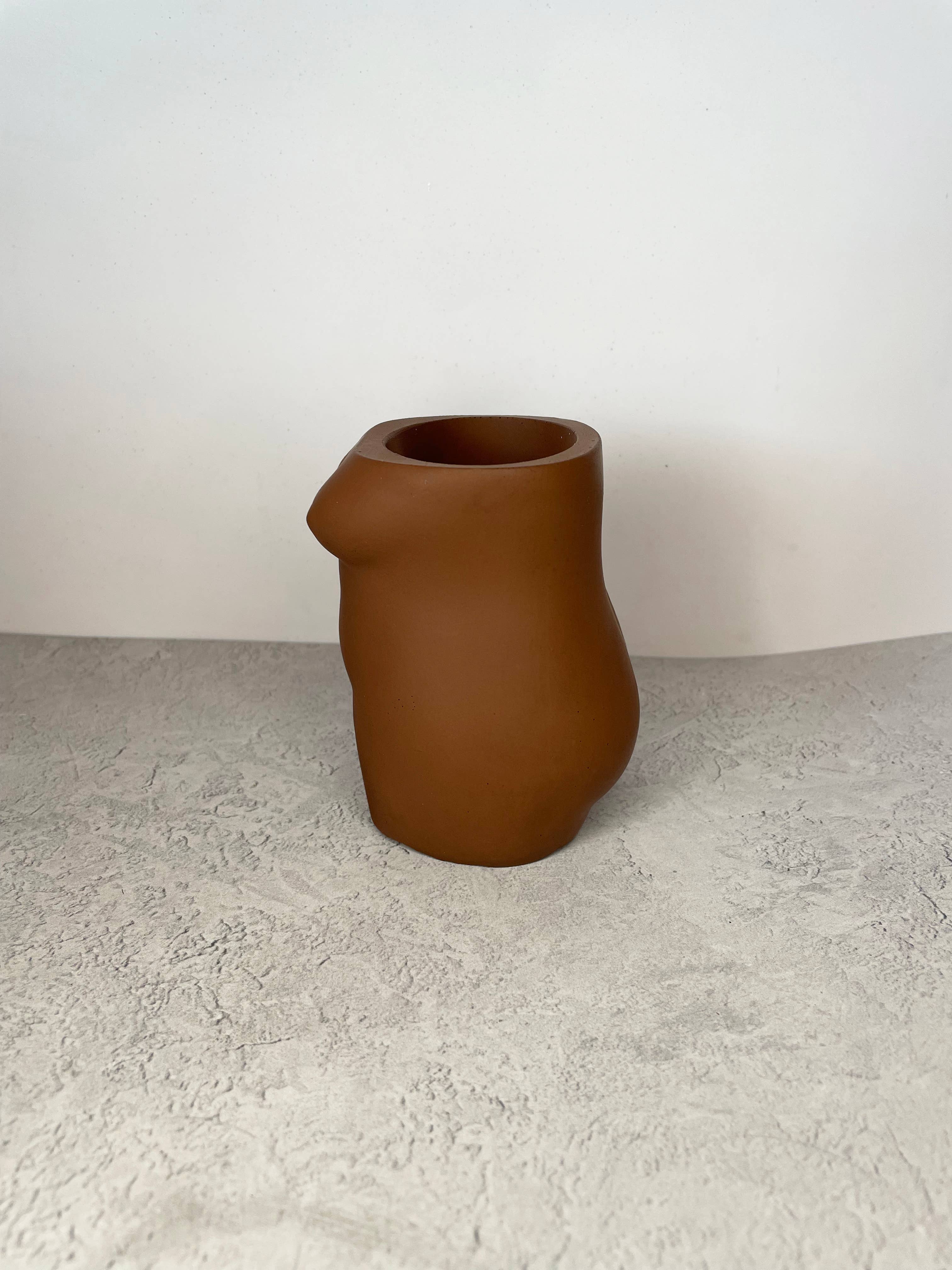 Maureen Luxe Studio – wholesale Vase – Jesmonite Body Vase Plant Pot | Naked Form Body Vase | Curvy3