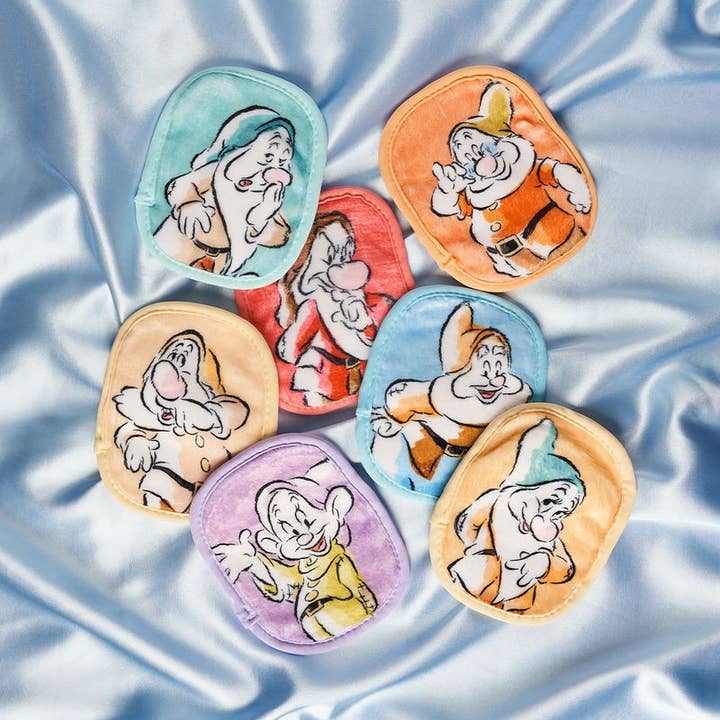 The Original MakeUp Eraser - Vendita all'ingrosso Struccanti - Set regalo per 7 giorni di Biancaneve e i sette nani © Disney 3