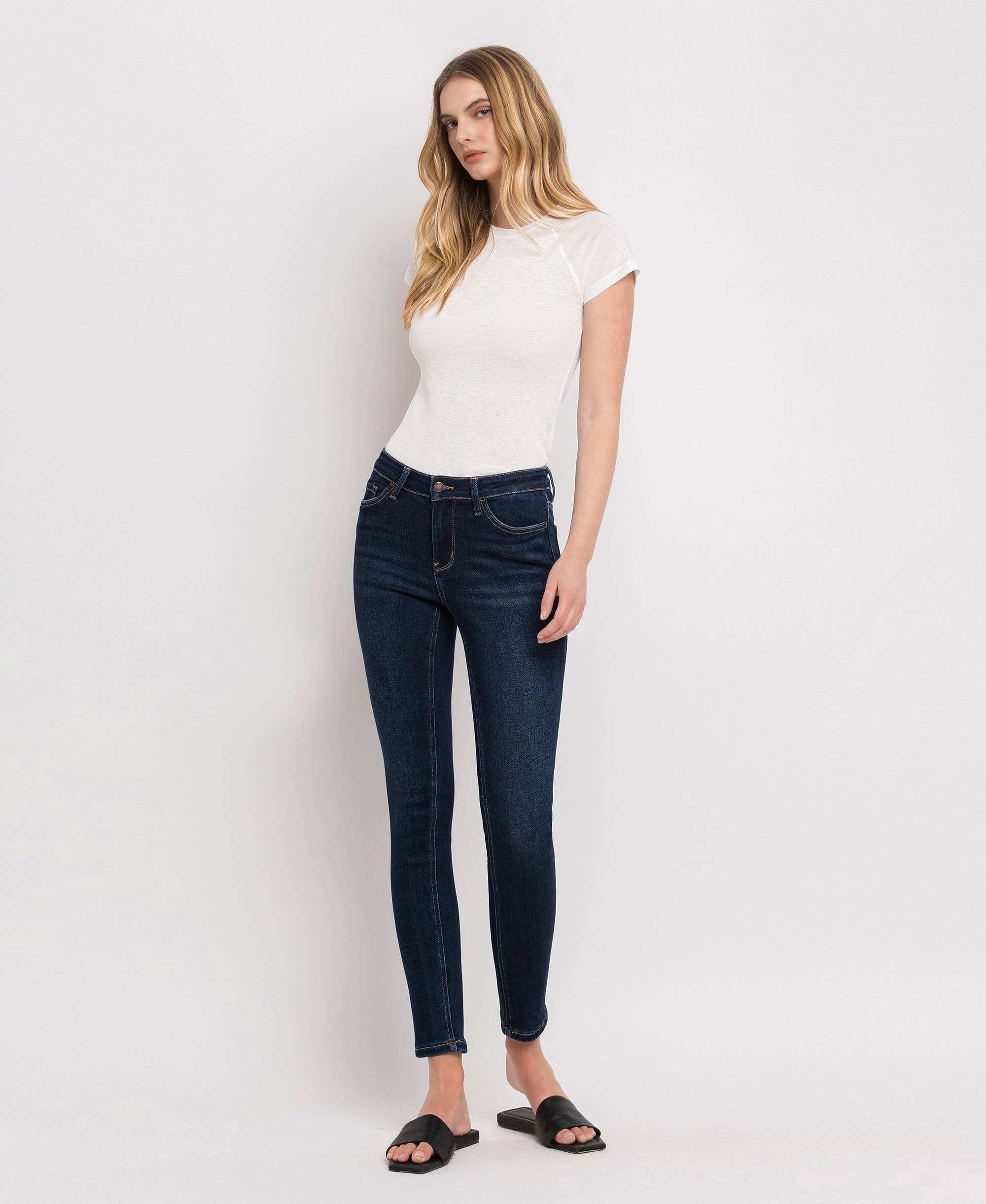 Bullish MID RISE ANKLE SKINNY JEANS LV1014 for wholesale on Faire10