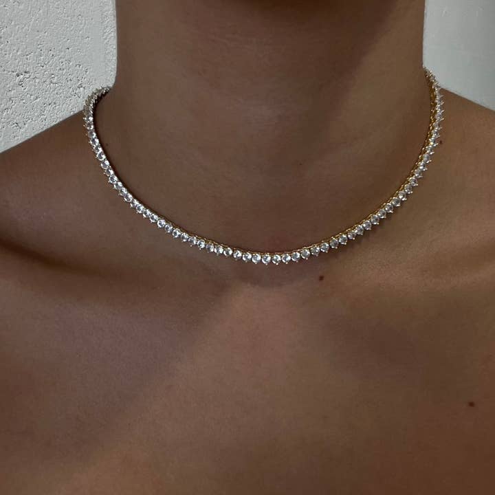 Kasa Karly - Wholesale Pendant/Charm Necklace - THREE POINT IMITATION DIAMOND NECKLACE1